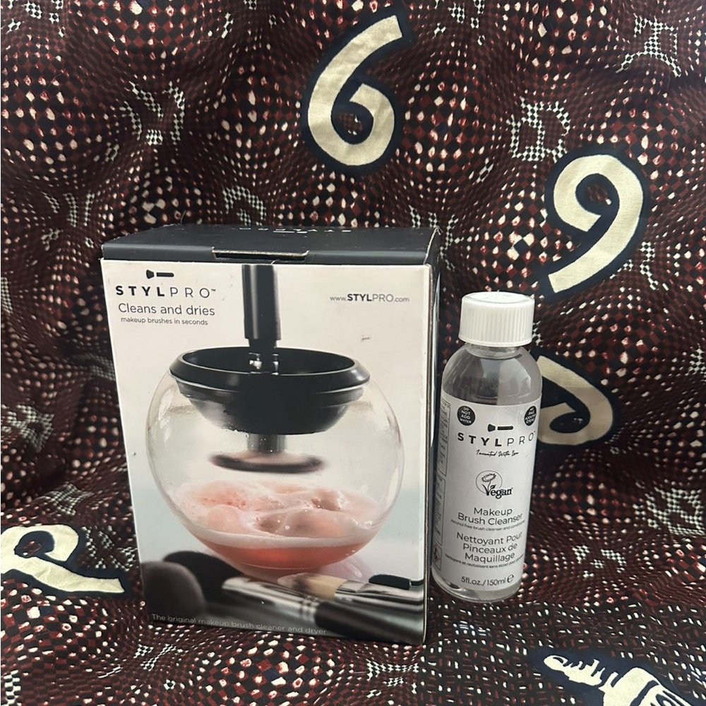 STYLPRO Makeup Brush Cleaner and Solution Set